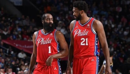  76人官宣哈登正式转战快船  