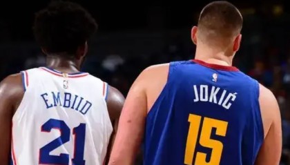  约基奇蝉联常规赛MVP创中锋历史纪录  