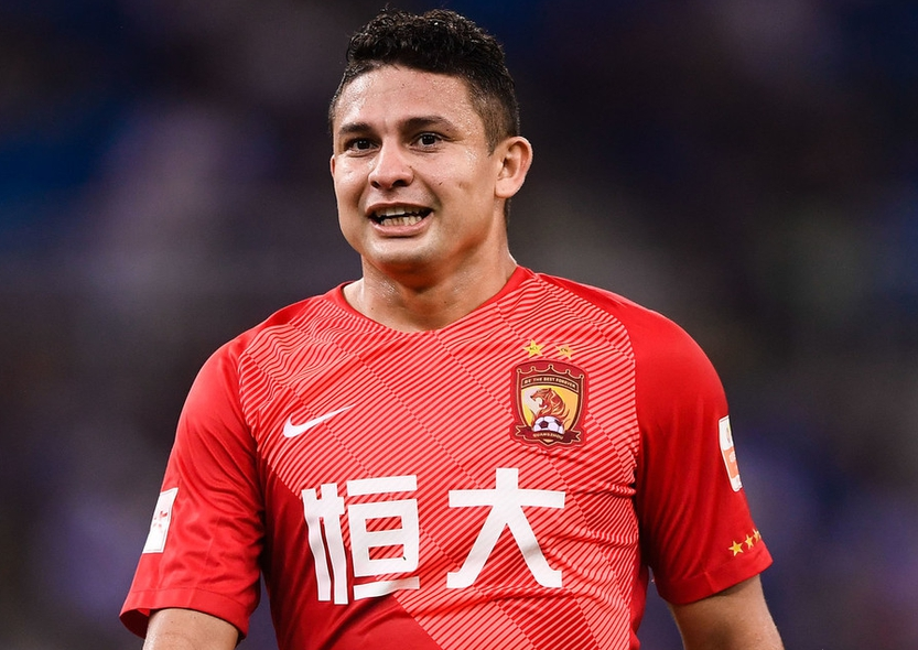  法兰克福主帅格拉斯纳炮轰裁判争议判罚  